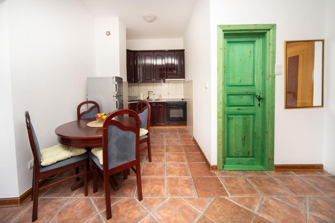 Kamena Palata Apartments Котор Экстерьер фото